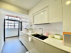 Blk 874A Tampines Vista (Tampines), HDB Executive #486286311